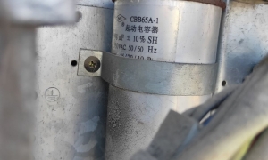 宜興空調(diào)維修簡述什么時候需要空調(diào)加氟？